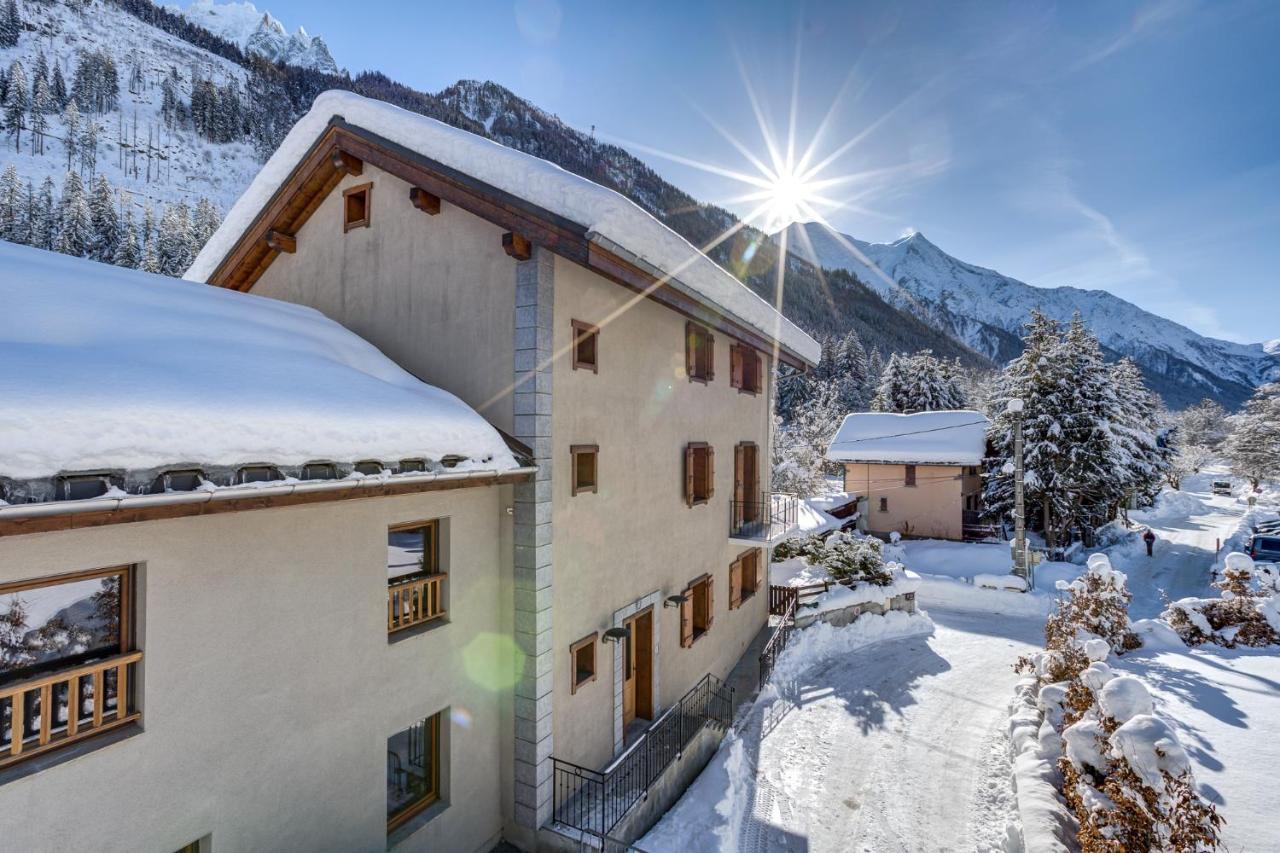 วิลลา มงบล็อง Villa Chamonix ภายนอก รูปภาพ